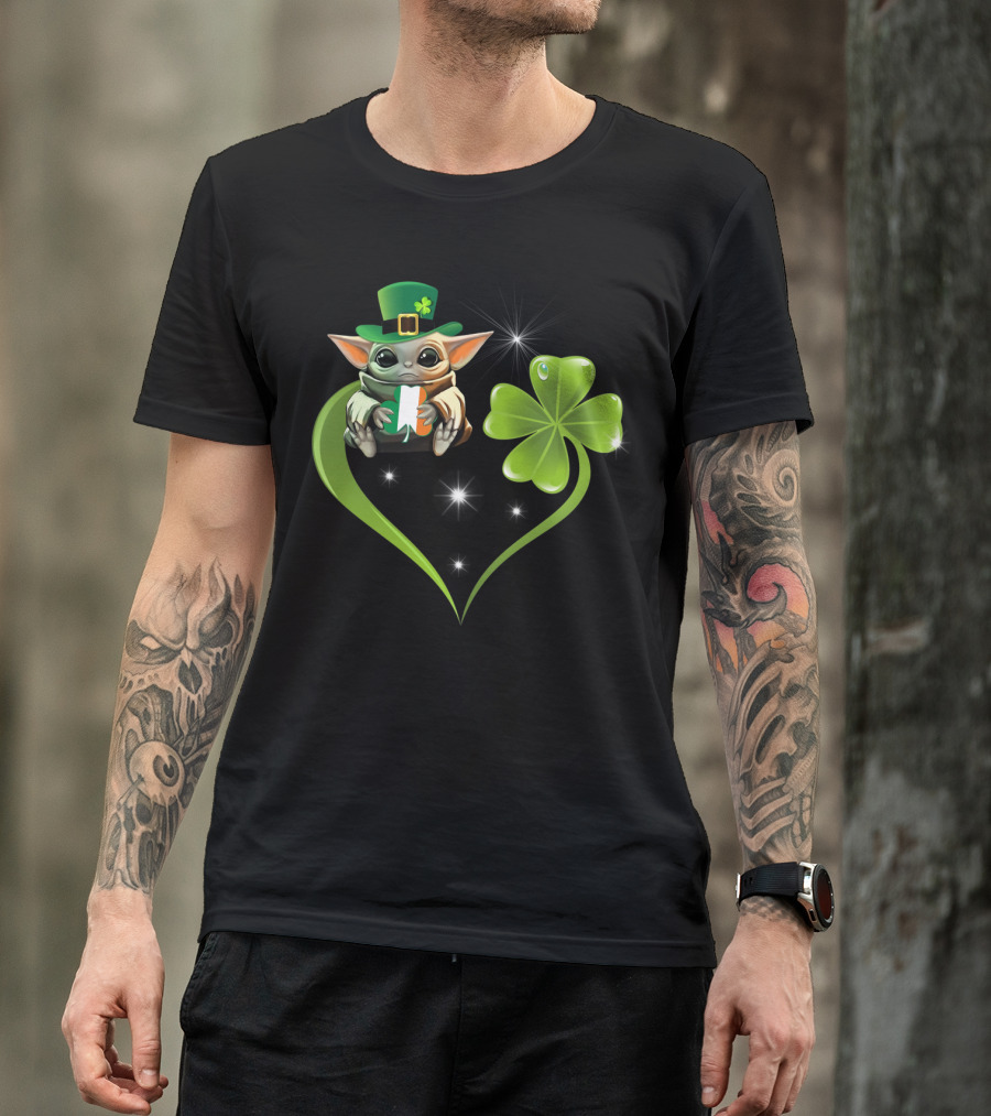 Yoda Shamrock Heart St. Patrick's Day T-Shirt