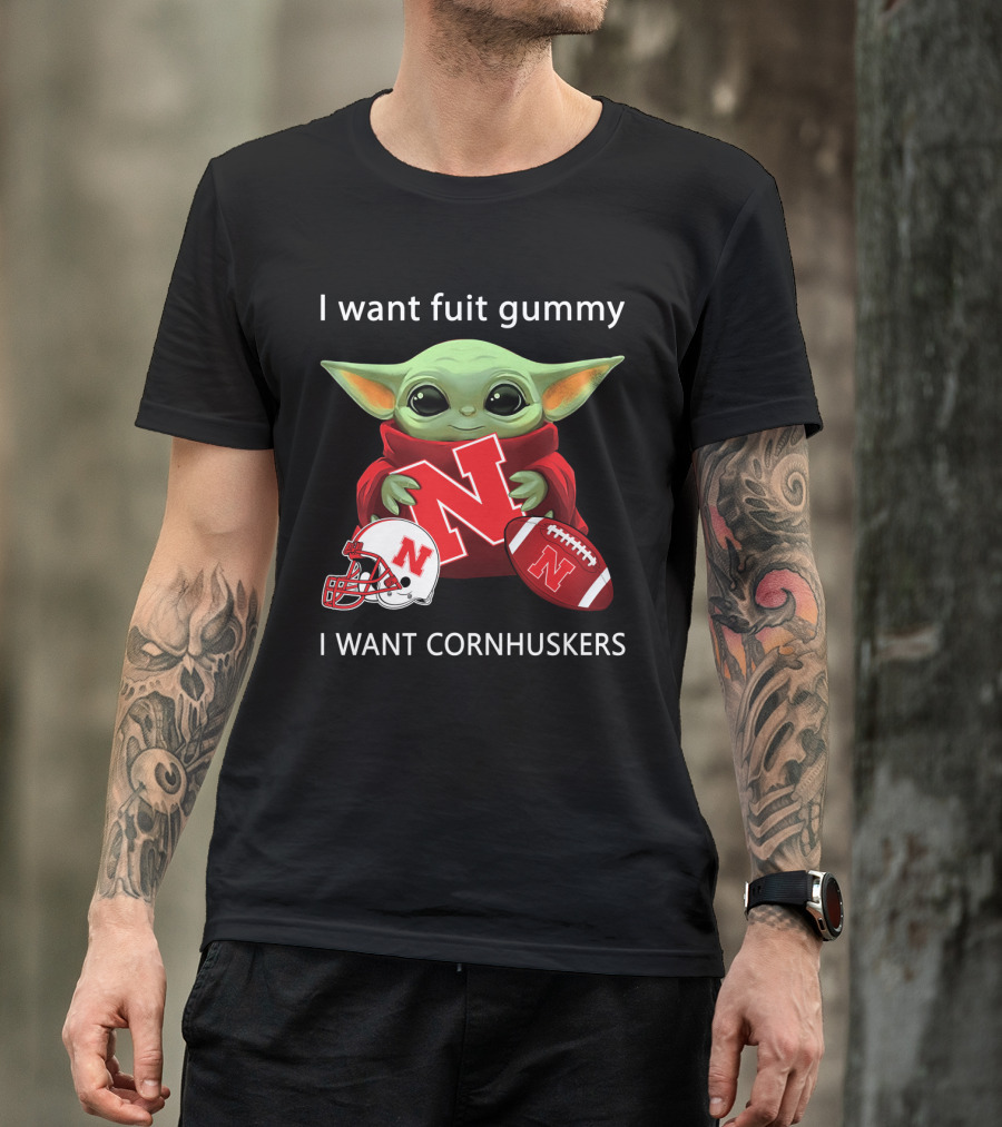I Want Fuit Gummy I Want Cornhuskers Yoda With Nebraska Football Helmet And Ball T-Shirt
