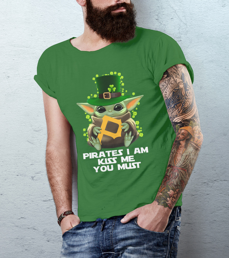 Pirates I Am Kiss Me You Must T-Shirt