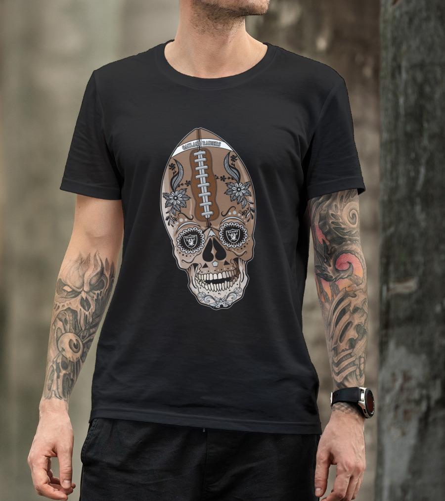 Oakland Raiders Football Skull Design 97 01 Or T-Shirt