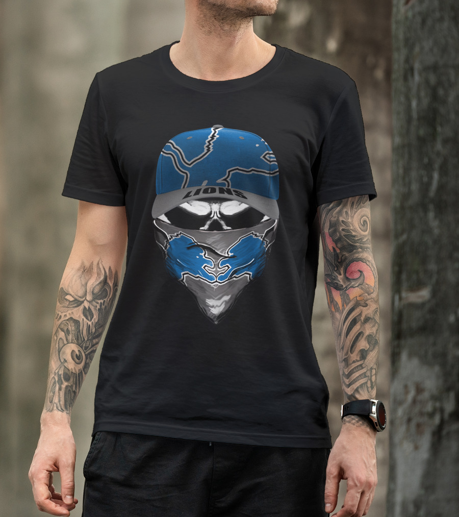 DETROIT LIONS LIONS Blue Skull Cap And Bandana T-Shirt