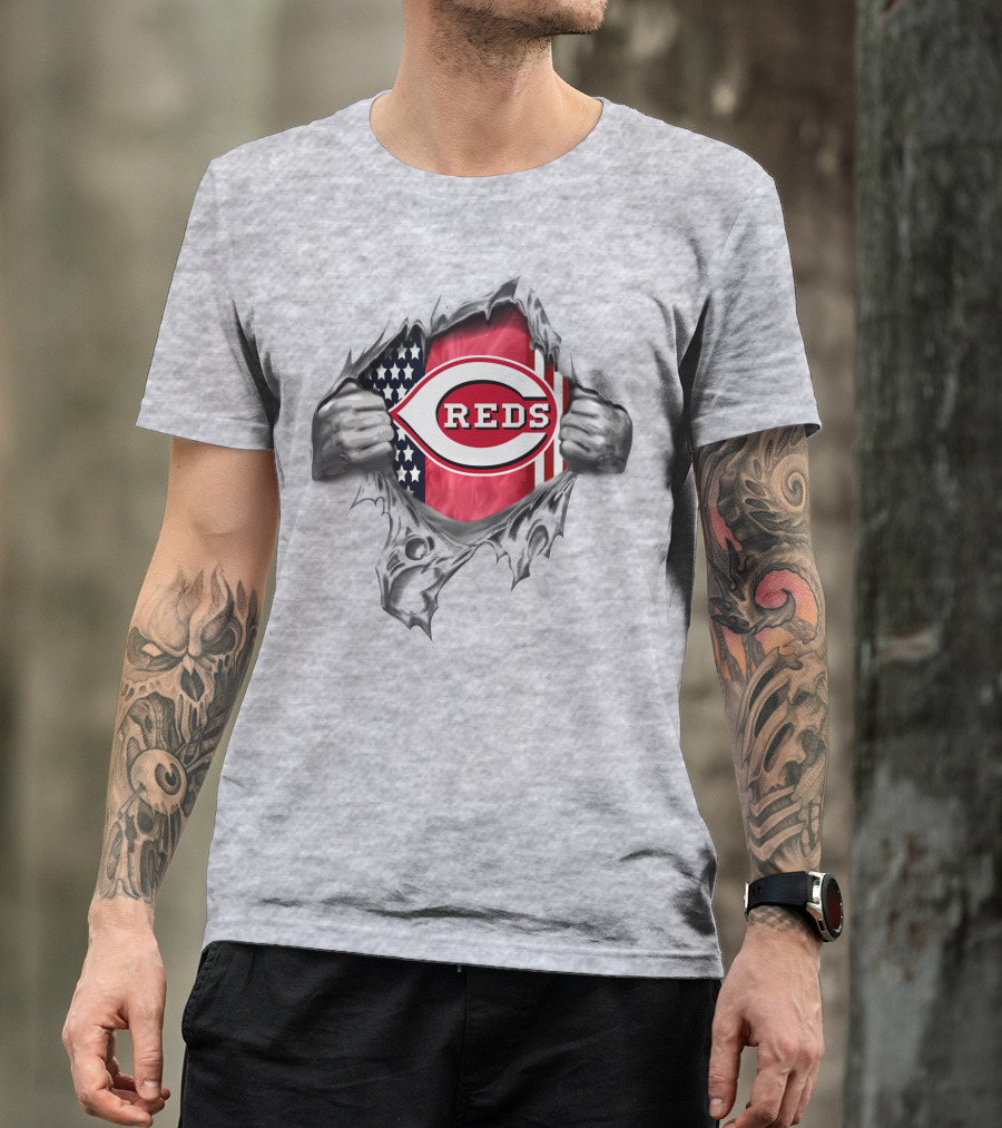 Cincinnati Reds Flag American Flag Ripped T-Shirt