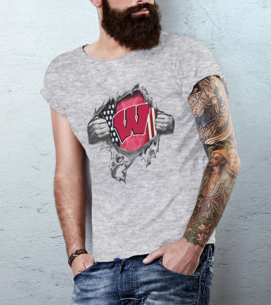 American Flag Wisconsin Badgers Logo W Torn Skin T-Shirt