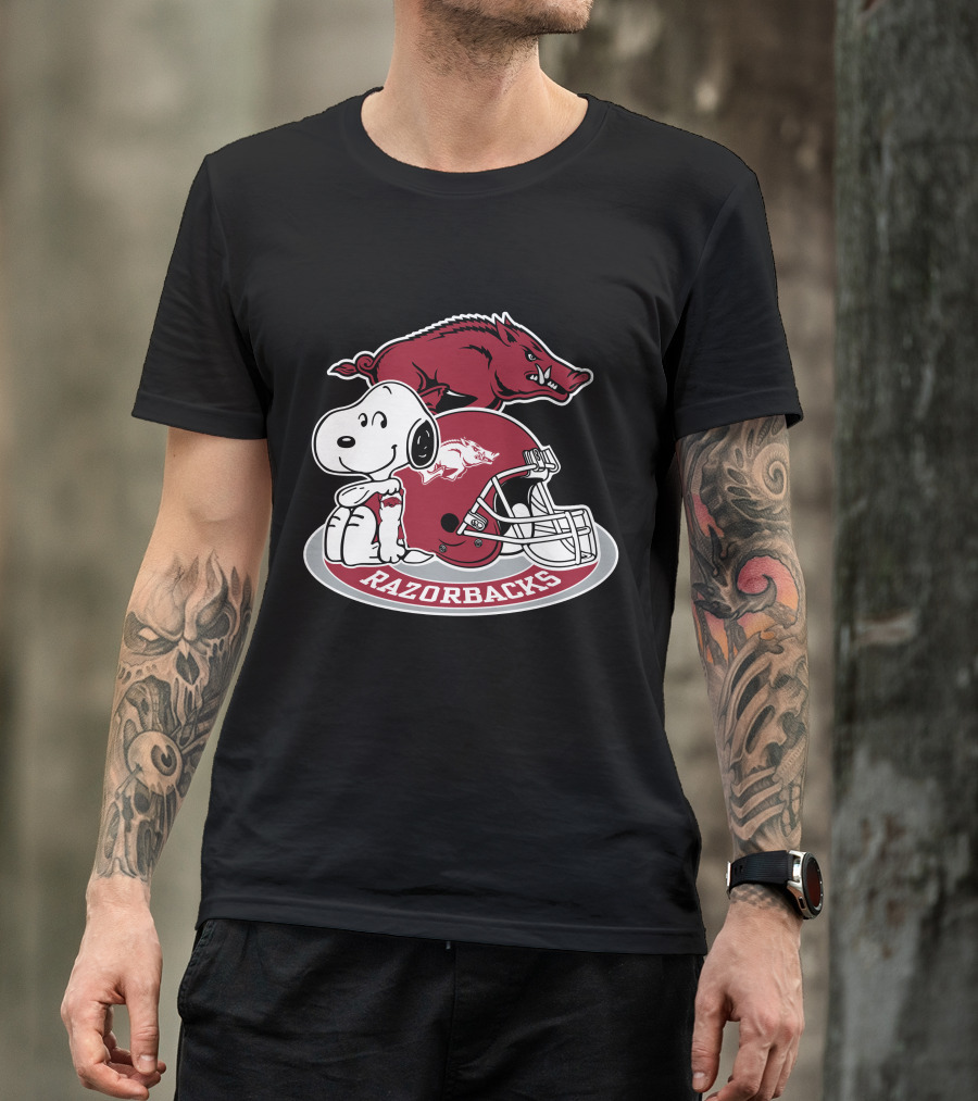 Arkansas Razorbacks Snoopy Football Helmet Razorbacks T-Shirt