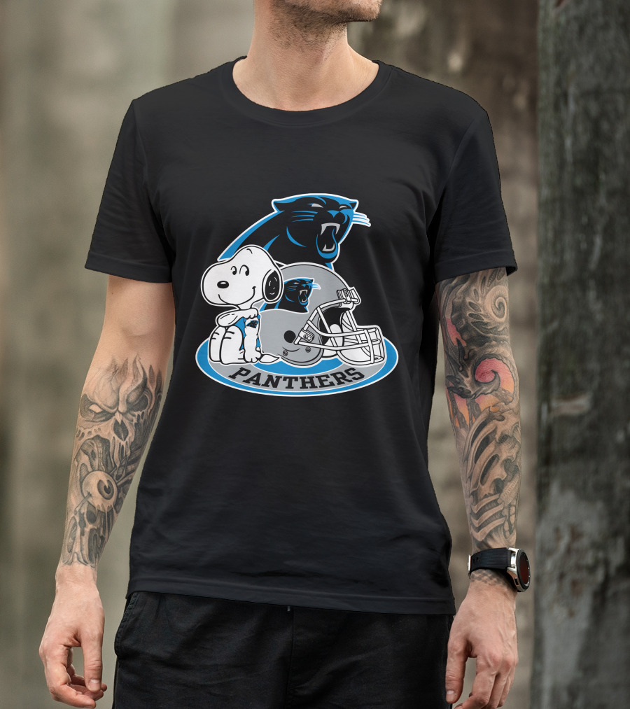 Snoopy Hugging Carolina Panthers Helmet With Team T-Shirt