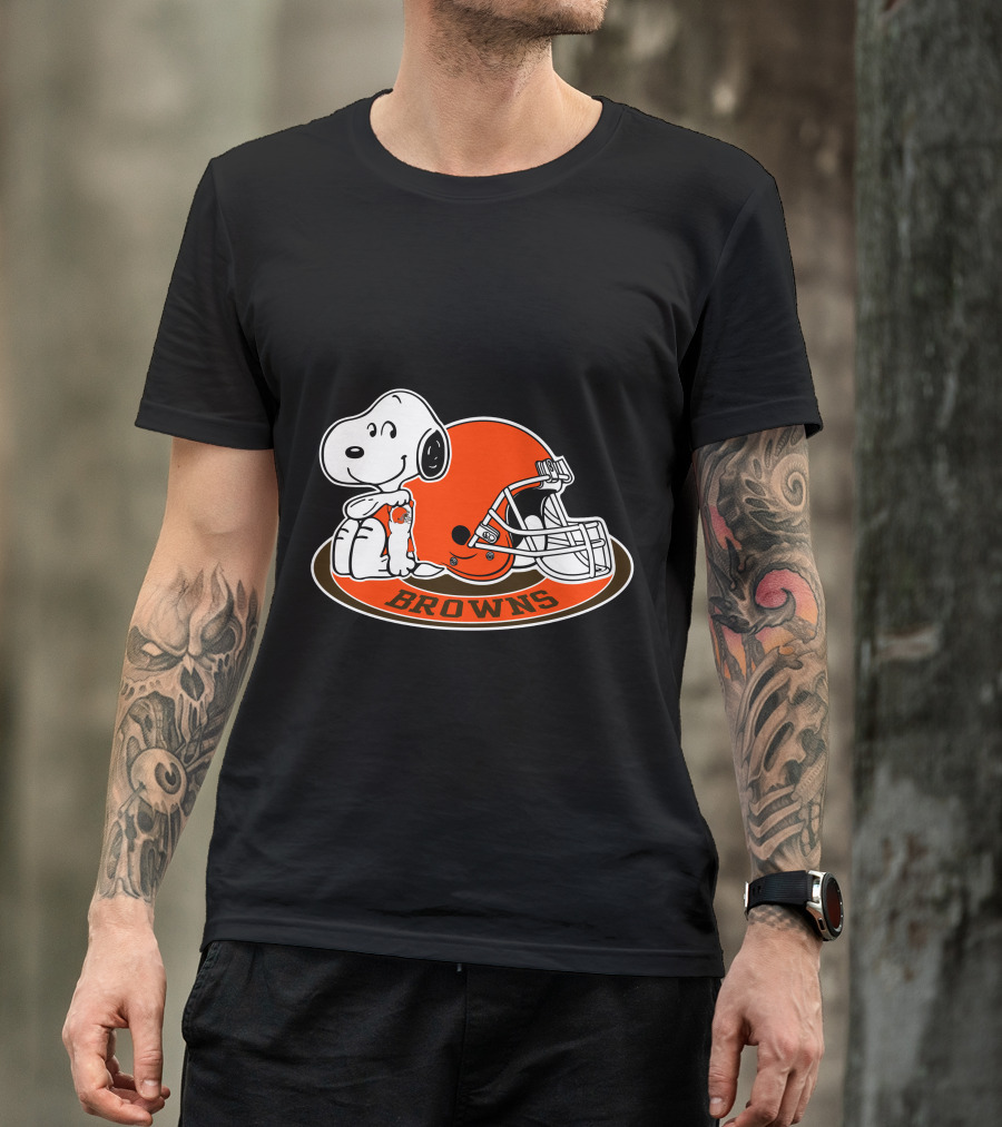 Snoopy Cleveland Browns Helmet Browns T-Shirt
