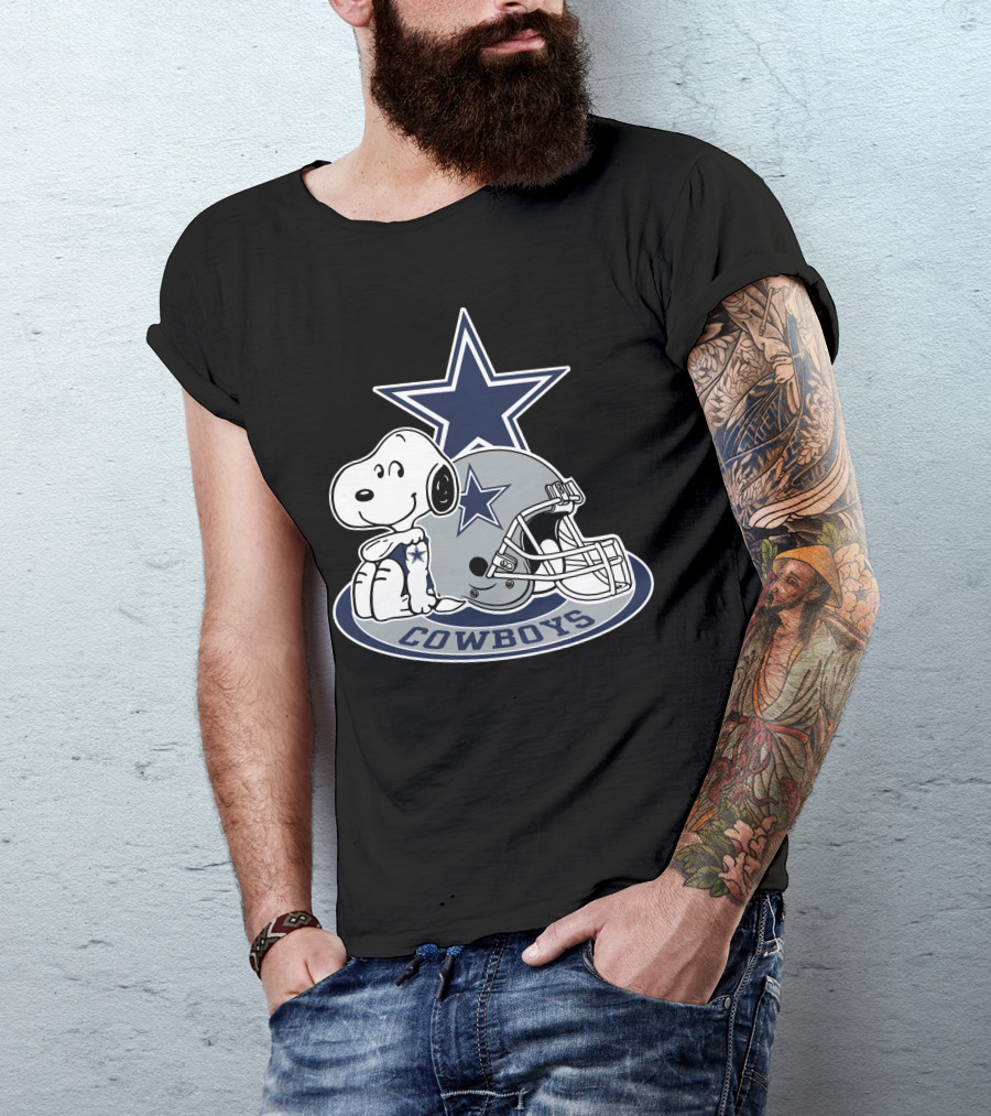 Dallas Cowboys Snoopy With Star Logo And Helmet T-Shirt