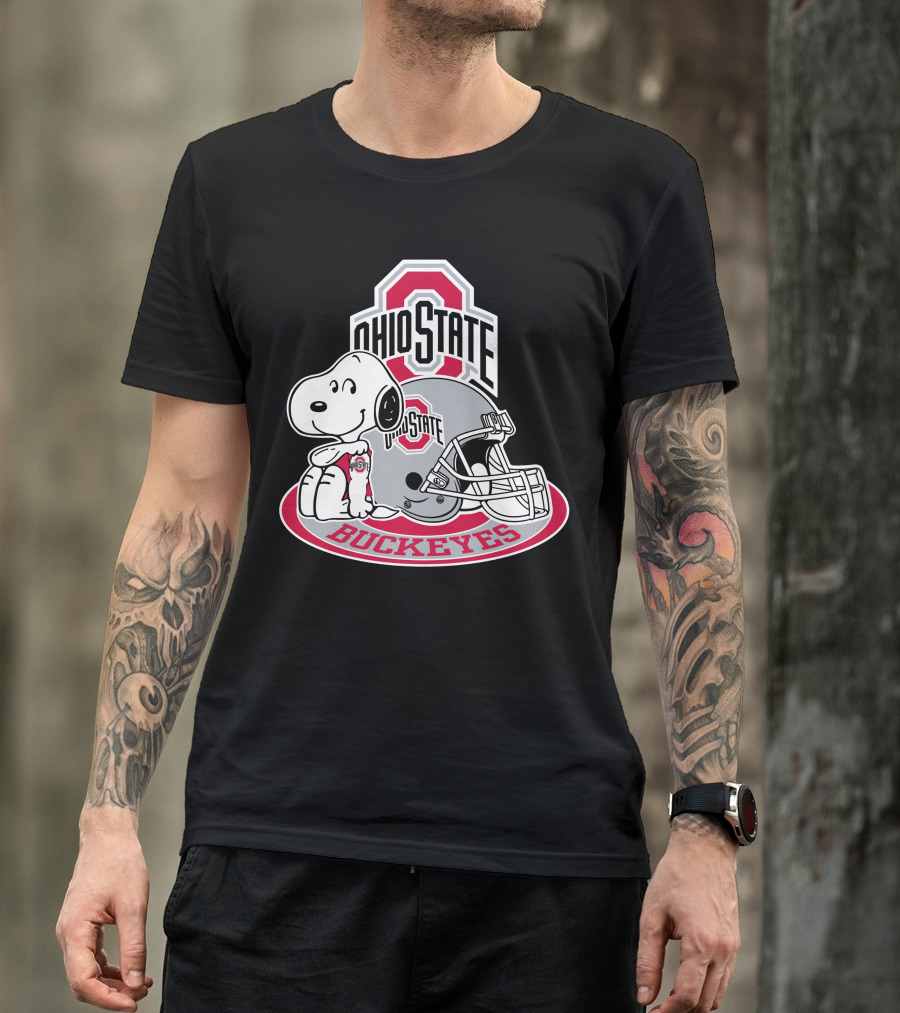 Ohio State Buckeyes Snoopy With Logo And Helmet T-Shirt