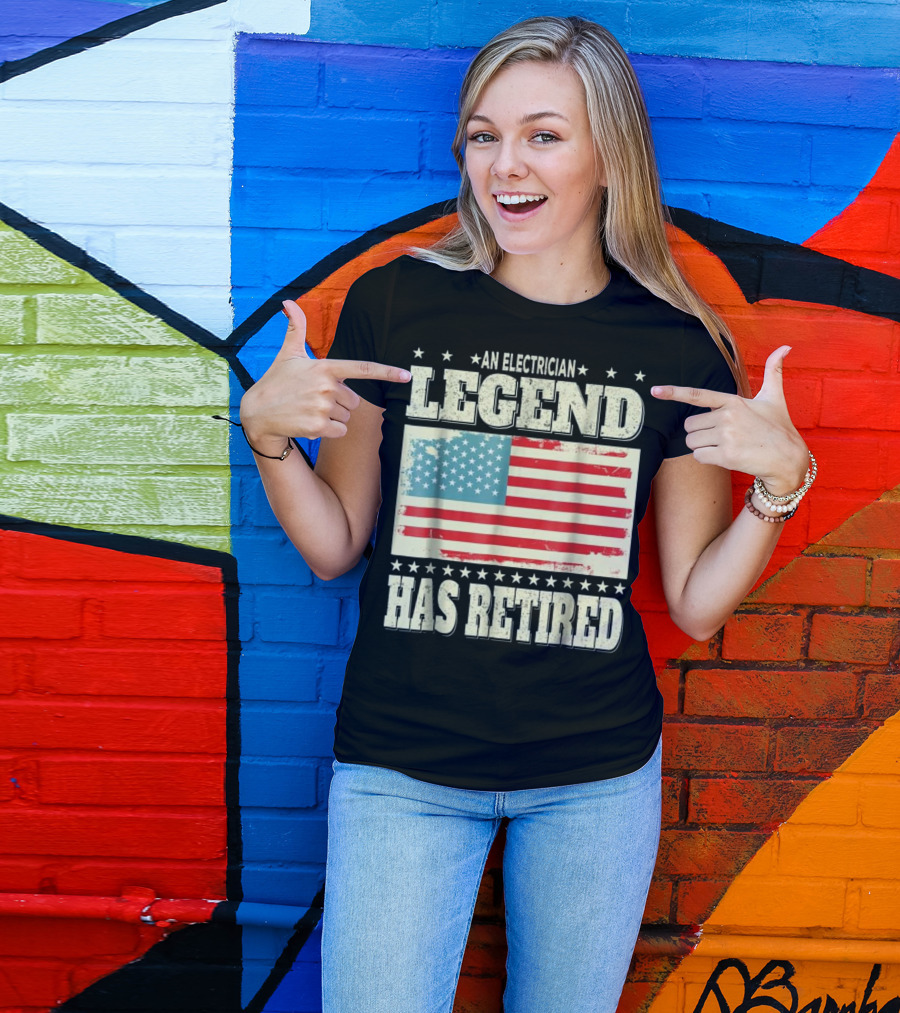 An Electrician Legend Has Retired American Flag T-Shirt