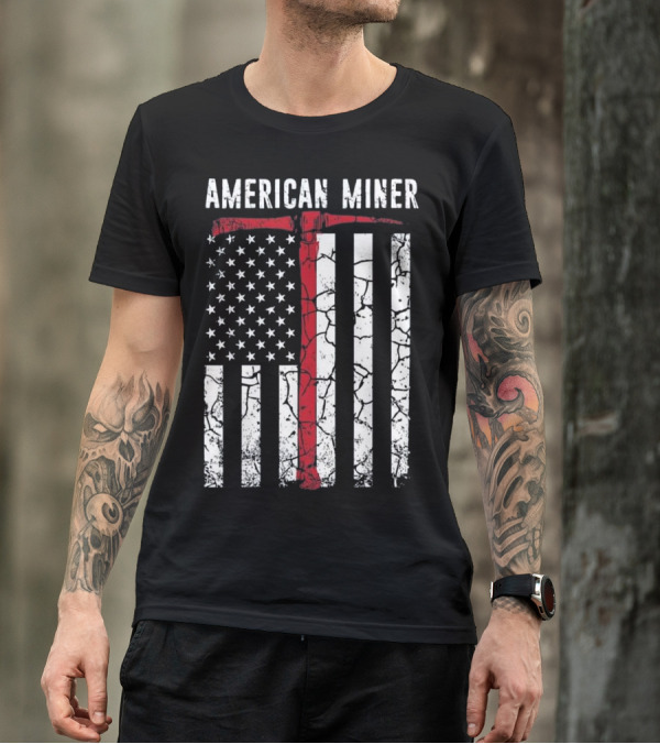 American Miner Coal Gold Flag Axe T-Shirt