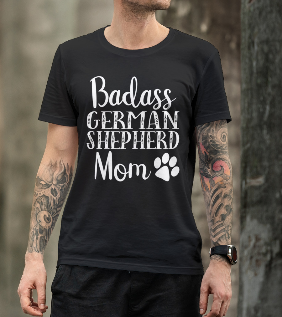 Badass German Shepherd Mom Paw Print Icon Funny Dog T-Shirt