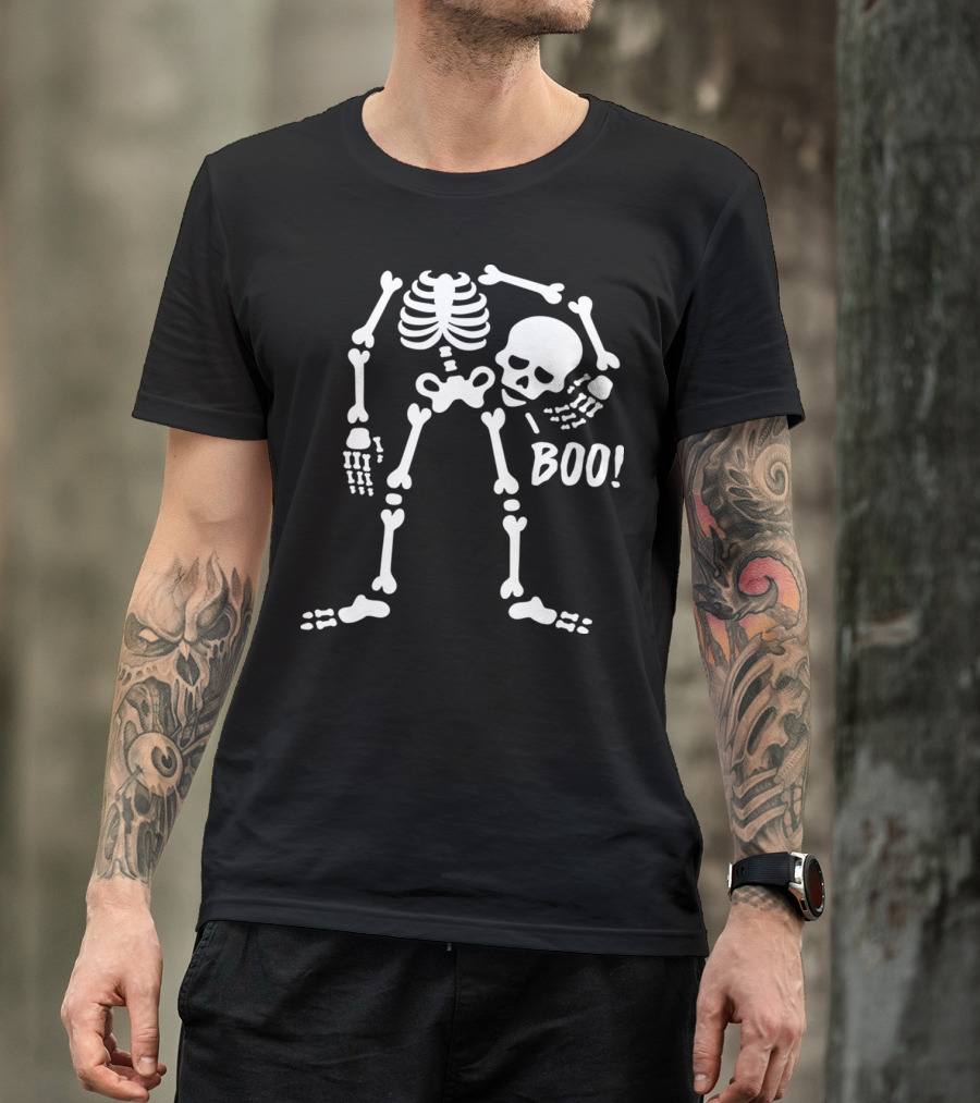 Boo Skeleton Holding Skull Spooky Halloween T-Shirt