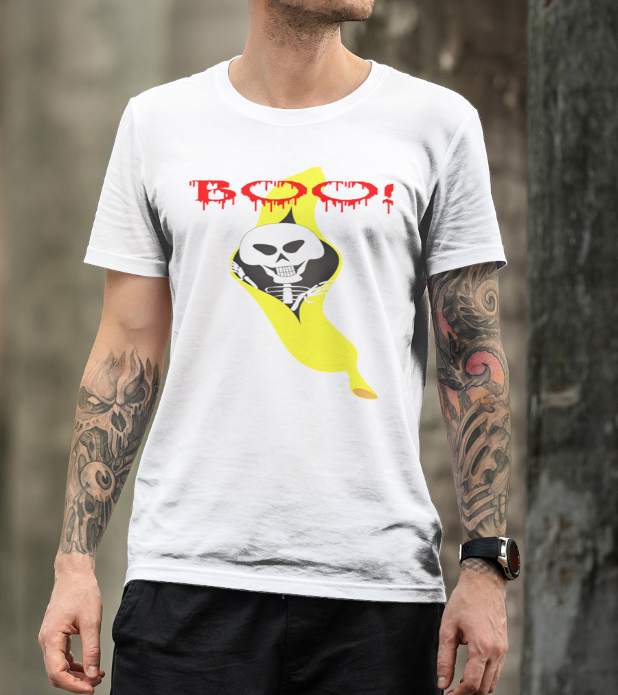 Boo Halloween Trick Or Treat Scary Banana Skeleton T-Shirt