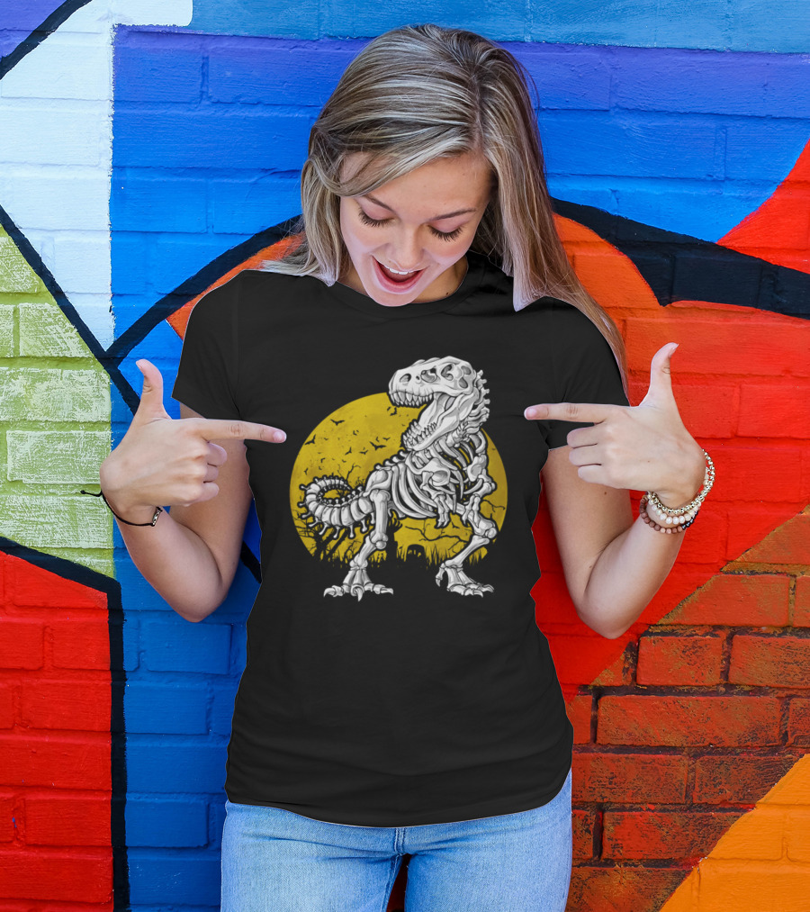 Halloween Dinosaur Skeleton In Haunted Moonlight Scene T-Shirt