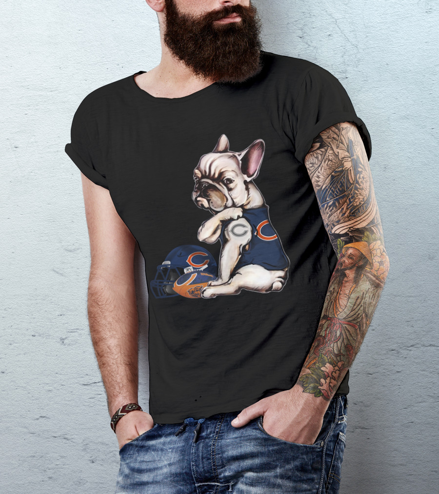 Chicago Bears Football Helmet Pug Wearing Team Jersey T-Shirt