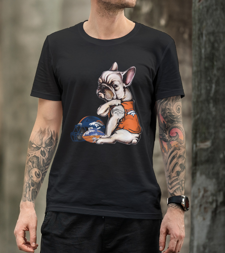 Denver Broncos Pug With Helmet And Ball T-Shirt