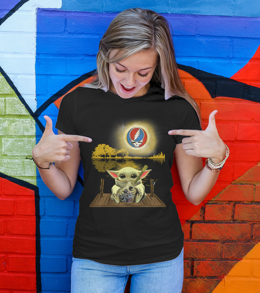 Grateful Dead Lightning Skull With Baby Yoda Playing Guitar On Dock And Sunset T-Shirt