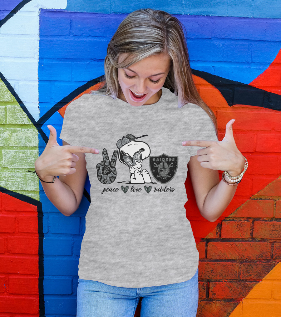 Peace Love Raiders Snoopy NFL Team T-Shirt