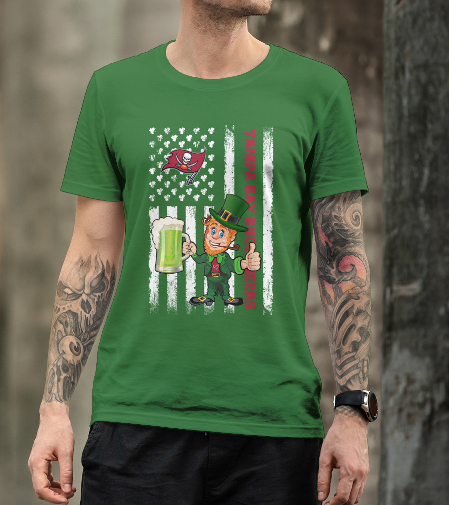 Tampa Bay Buccaneers St Patrick's Day Leprechaun Flag With Shamrocks And Green Beer T-Shirt