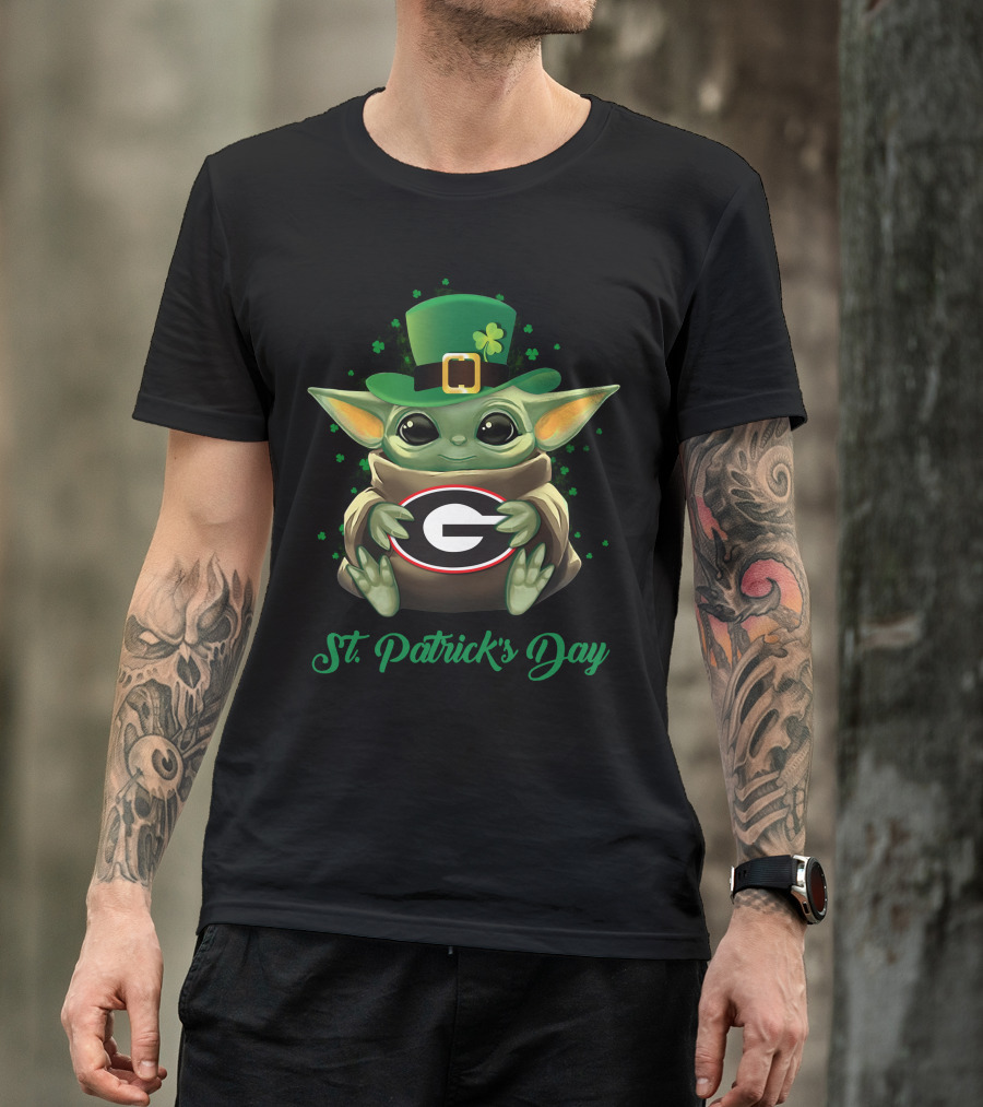 Georgia Bulldogs Baby Yoda Leprechaun Hat St. Patrick's Day T-Shirt