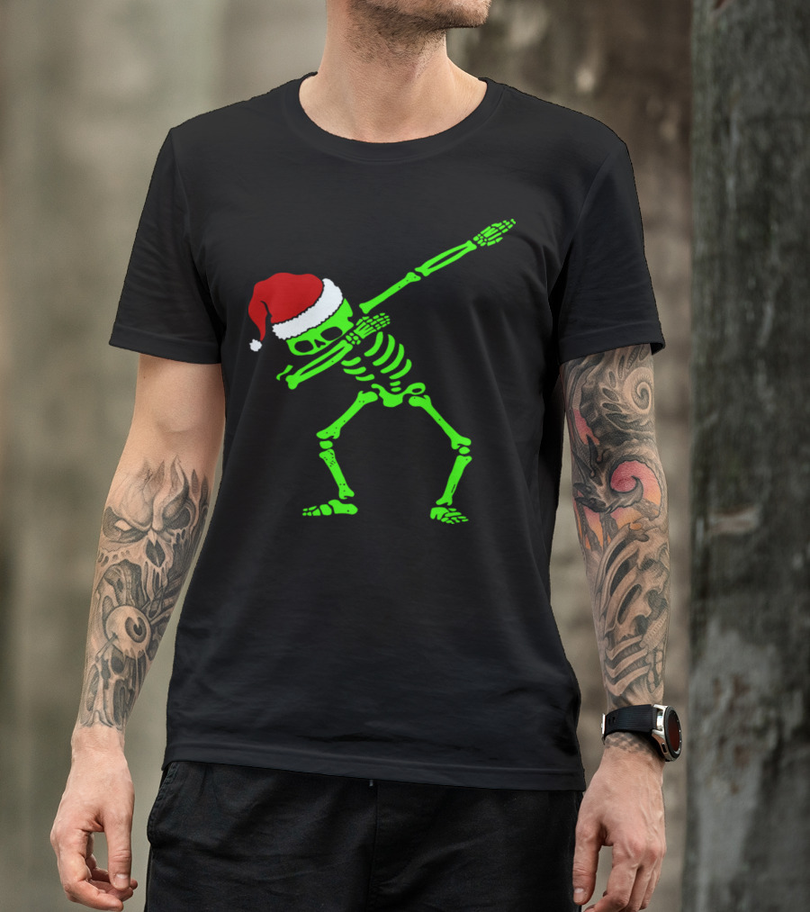 Dabbing Skeleton With Santa Hat Christmas Dance Pose T-Shirt