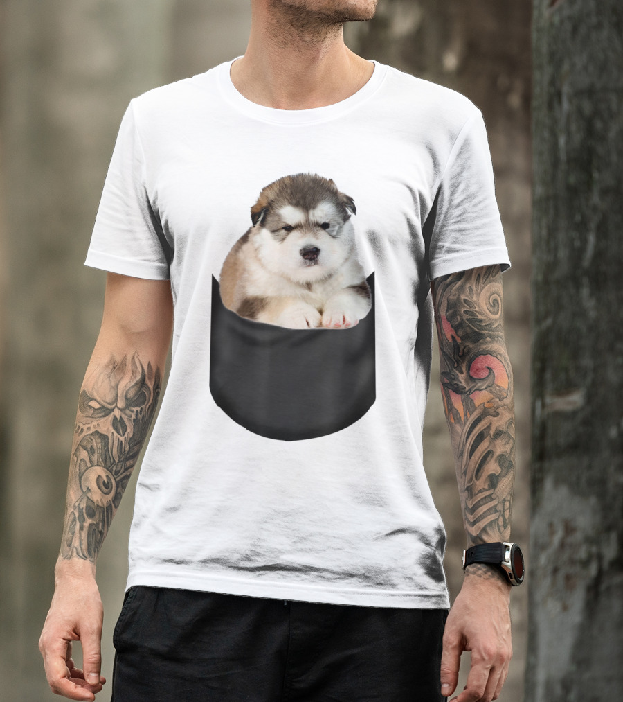 Alaskan Funny Dog In Pocket T-Shirt