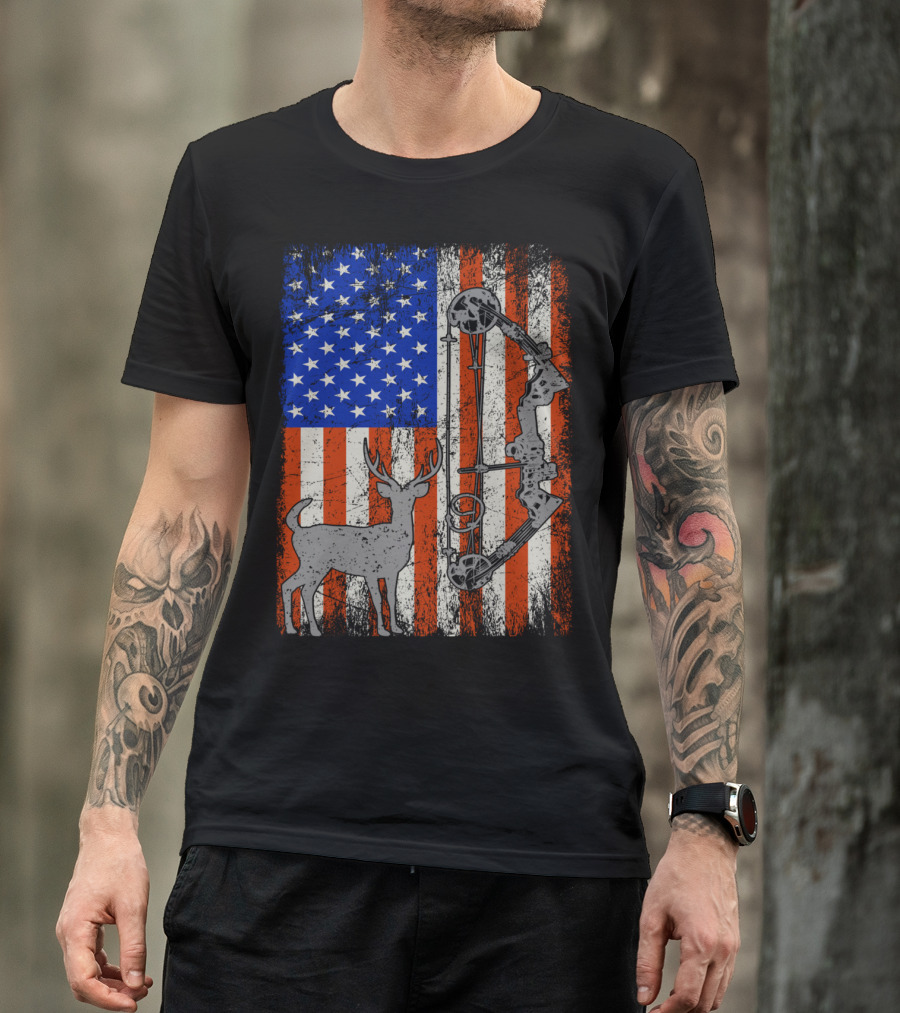 American Flag Deer Bow Hunter Hunting T-Shirt