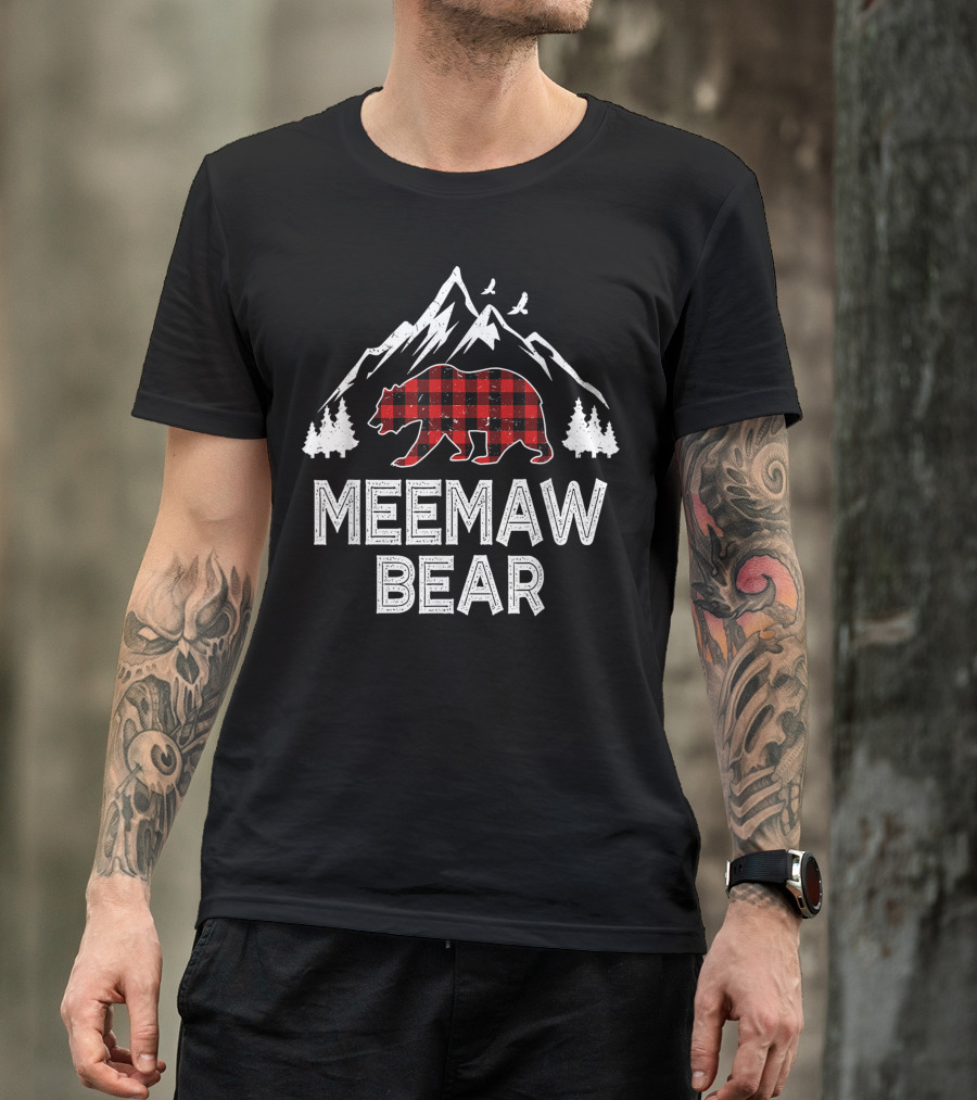 Meemaw Bear Christmas Red Plaid Buffalo Family Mountain Trees T-Shirt