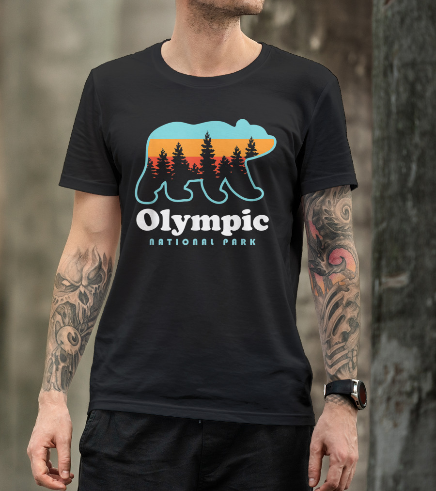 Olympic National Park Bear Silhouette With Sunset And Trees T-Shirt