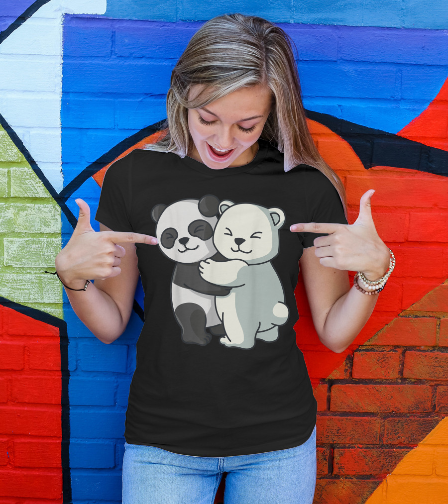 Panda And Polar Bear Cute Icebear Cuddle Animals Hugging Together T-Shirt