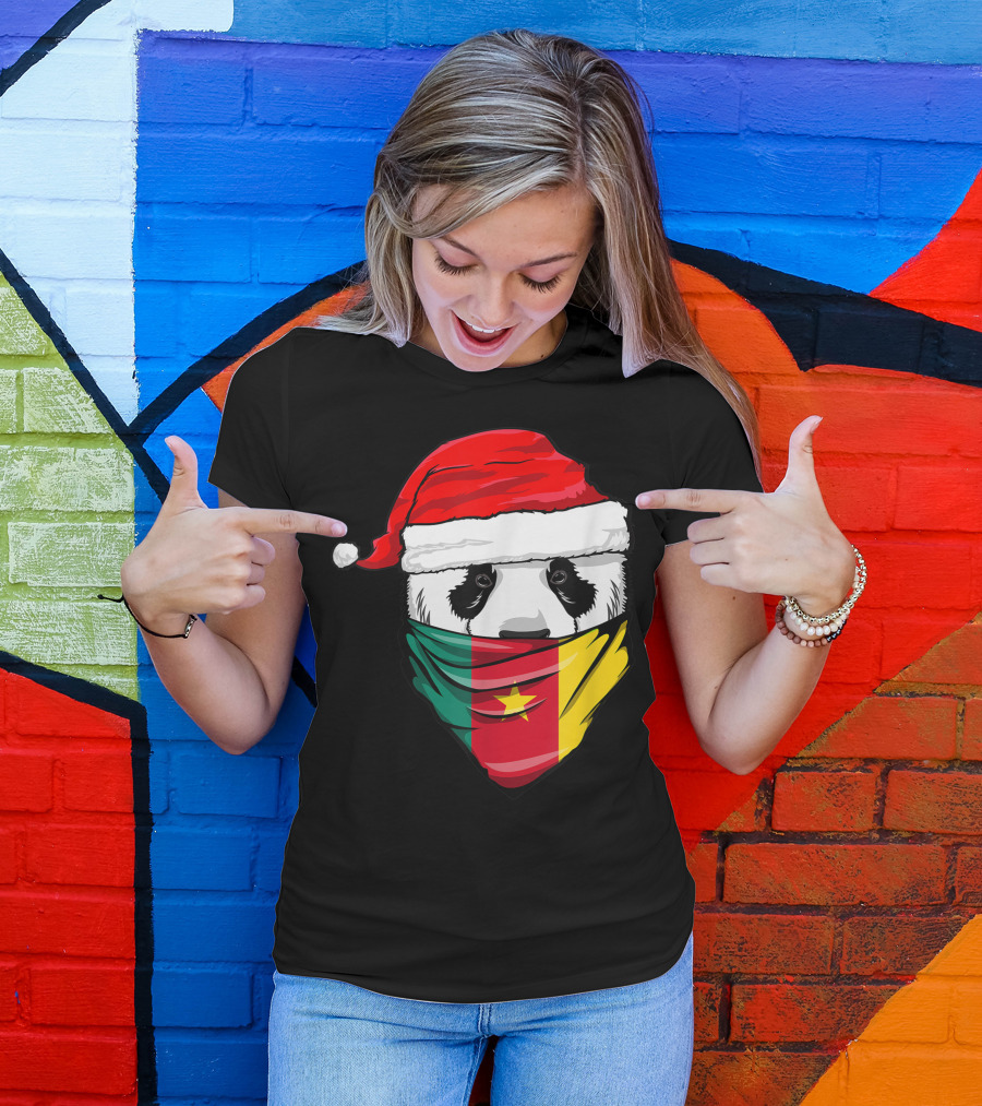 Panda Santa Hat Cameroon Flag Bandana T-Shirt
