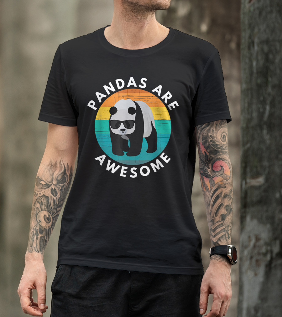Pandas Are Awesome Cute Panda Bear Wearing Sunglasses T-Shirt