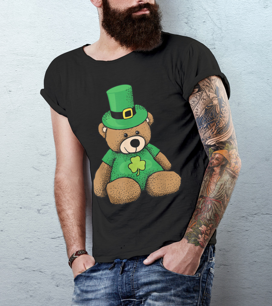 St Patricks Day Teddy Bear With Shamrock And Green Hat T-Shirt