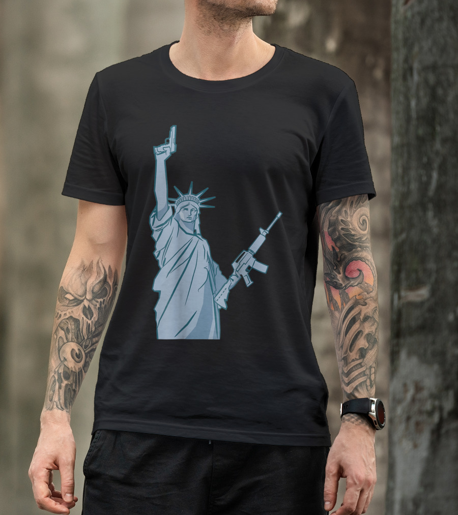 Statue Of Liberty Gun Dual Wielding Pistols And Rifle T-Shirt