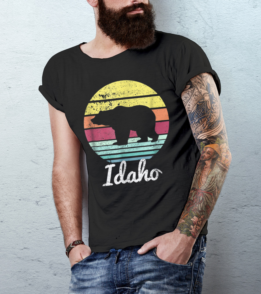 Idaho Retro Bear Sunset Wildlife Adventure T-Shirt