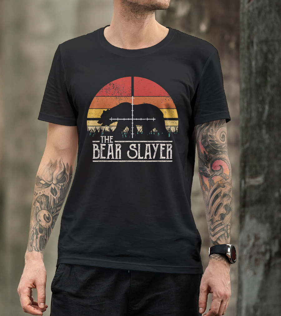 The Bear Slayer Vintage Sunset Bear Hunting Target T-Shirt