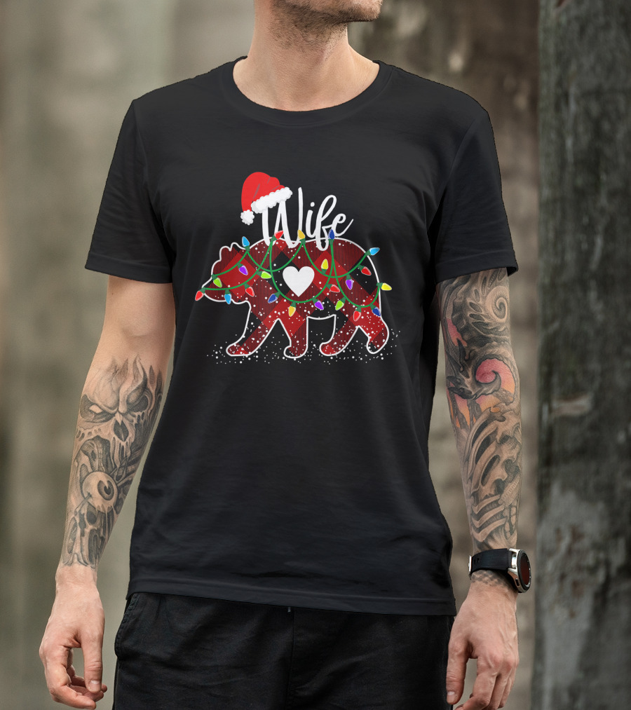 Wife Bear Christmas Red Buffalo Plaid Santa Hat Festive Lights T-Shirt