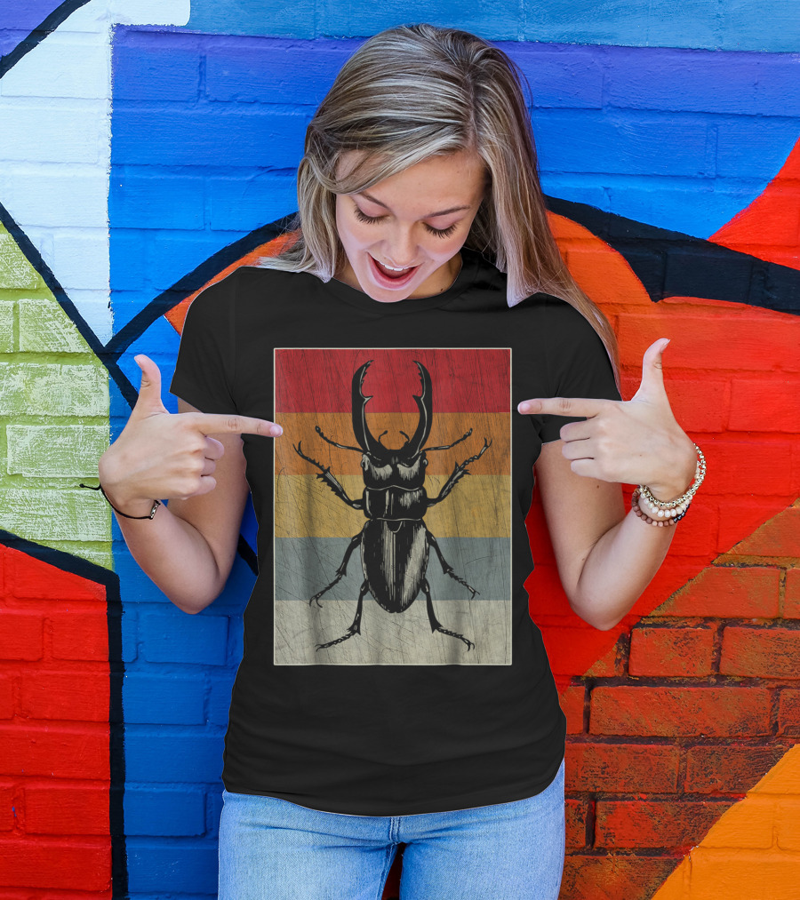 Retro Stag Beetle Rainbow Stripes Vintage Cool T-Shirt