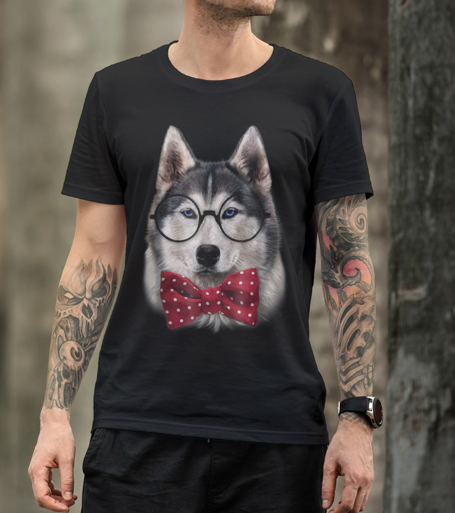 Smart Siberian Husky Glasses Polka Dot Bow Tie Bust T-Shirt