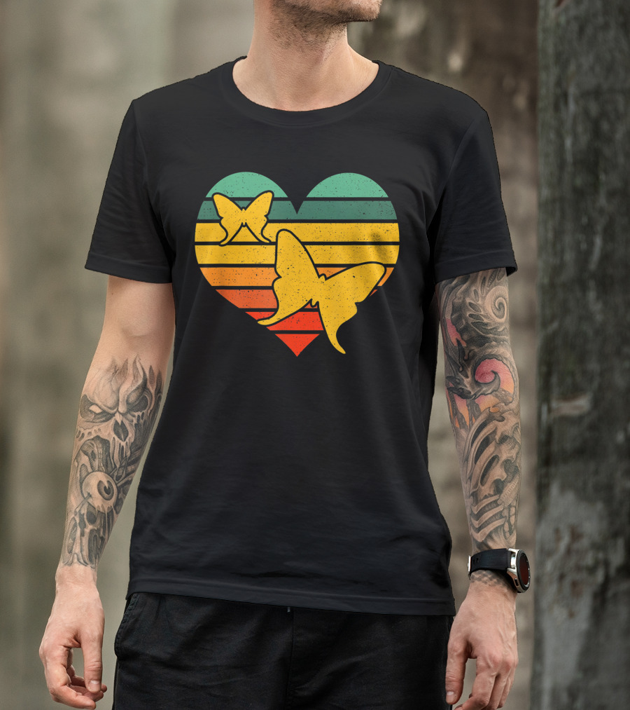 Valentine's Day Heart With Butterflies And Love Retro Valentine T-Shirt