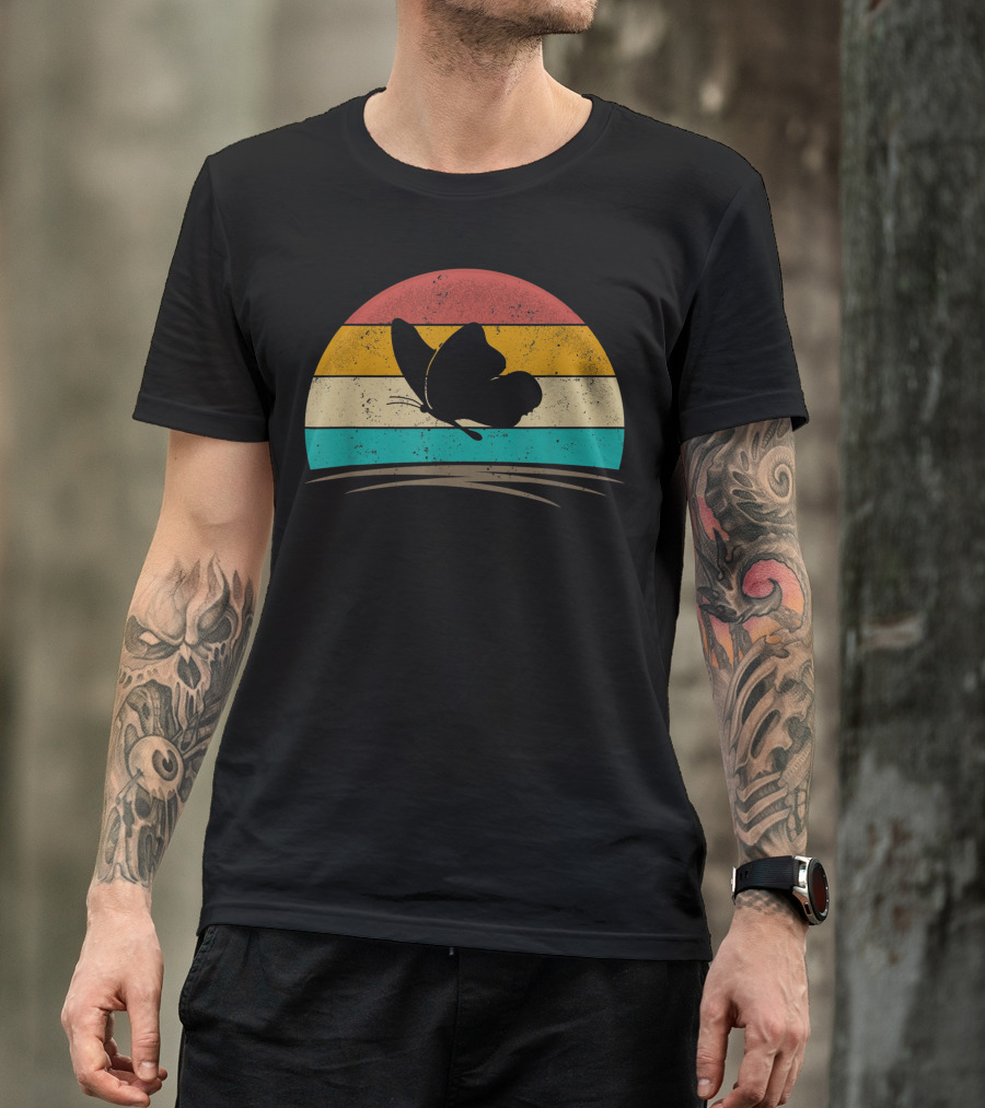 Vintage Distressed Butterfly Lover Retro Sunset Stripes T-Shirt