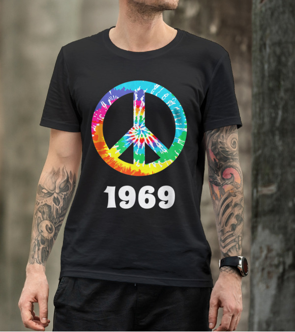1969 Year Class Reunion Hippie Peace Sign Anniversary T-Shirt