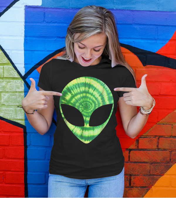 Alien Head Tie Dye Glow Trippy Spiral Party T-Shirt