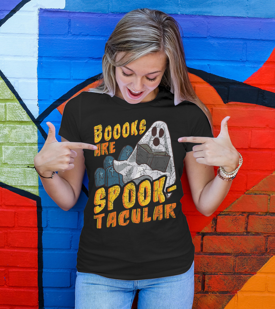 Boooks Are Spooktacular Halloween Ghost Book Lover T-Shirt