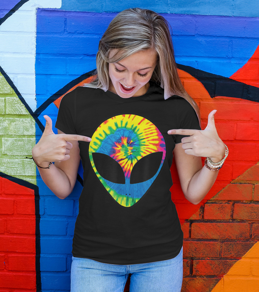Bright Rainbow Tie Dye Alien Head Extraterrestrial Cool Tye Die T-Shirt