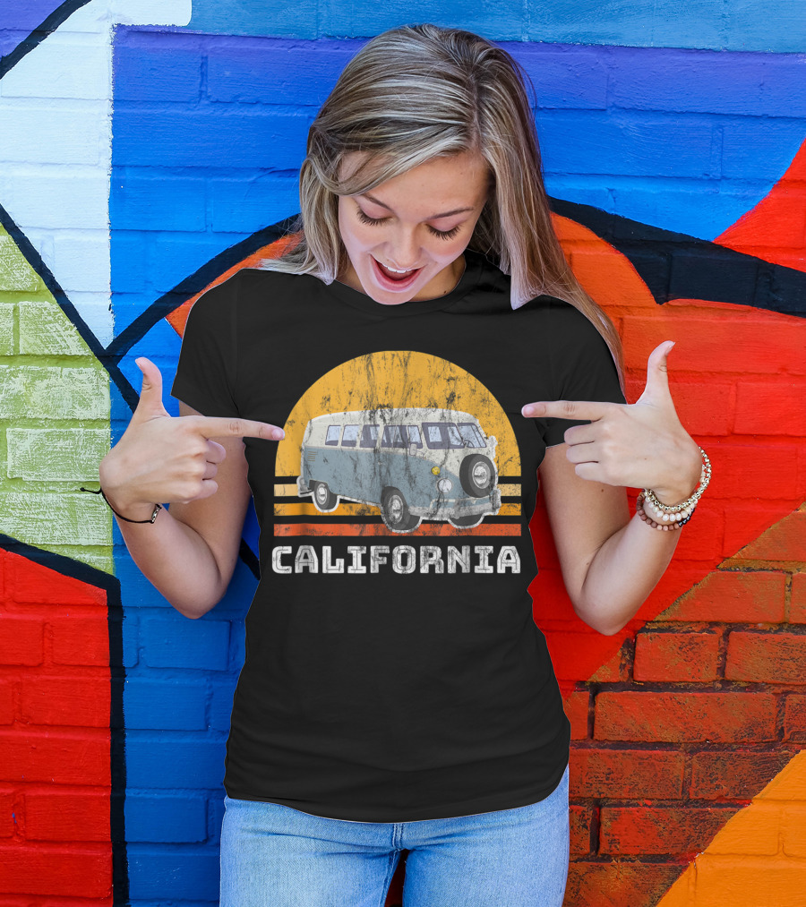 California Vintage Van Sunset Road Trip T-Shirt