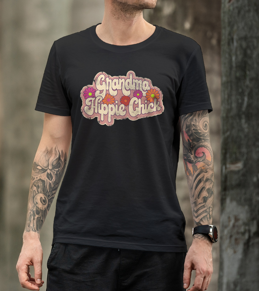 Grandma Hippie Chick Floral Retro Vibes T-Shirt