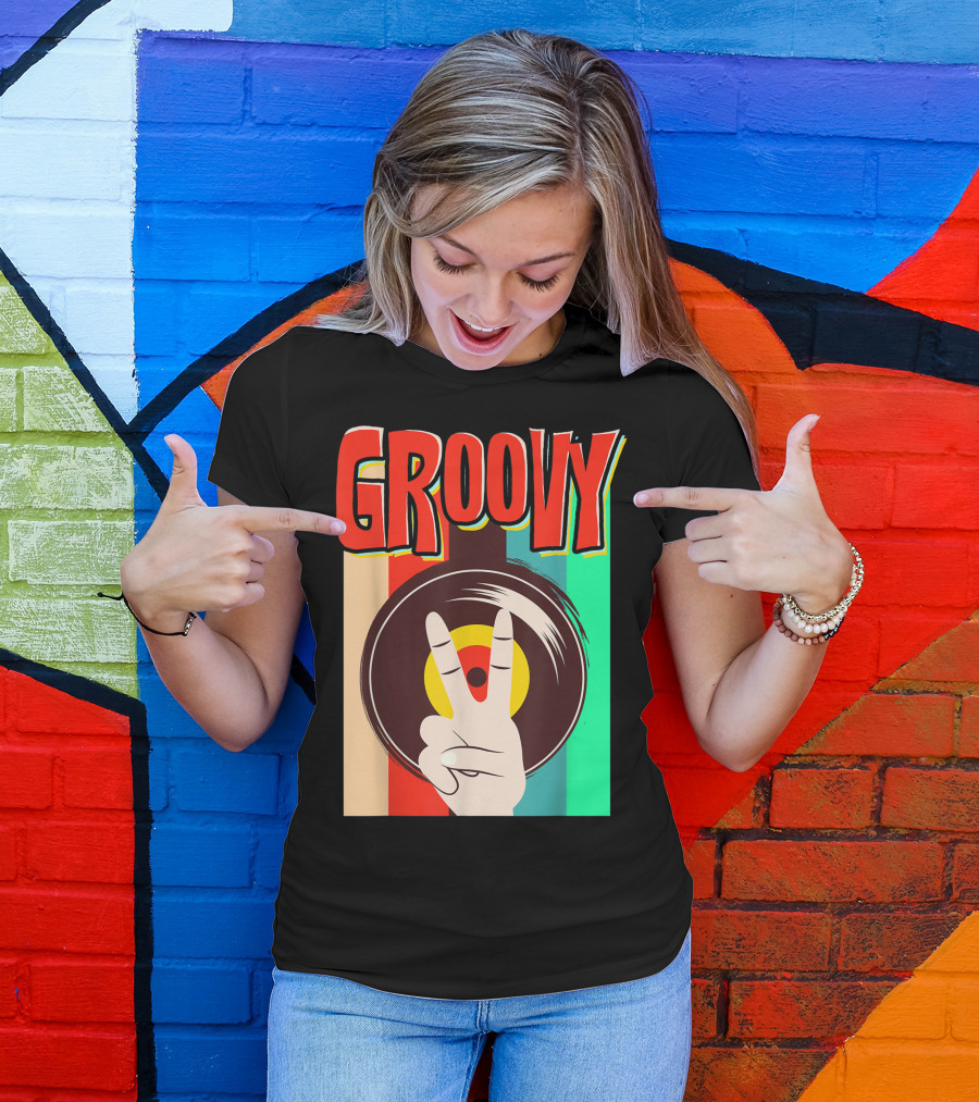 Groovy 70s Vintage Tie Dye Peace Vinyl Record T-Shirt