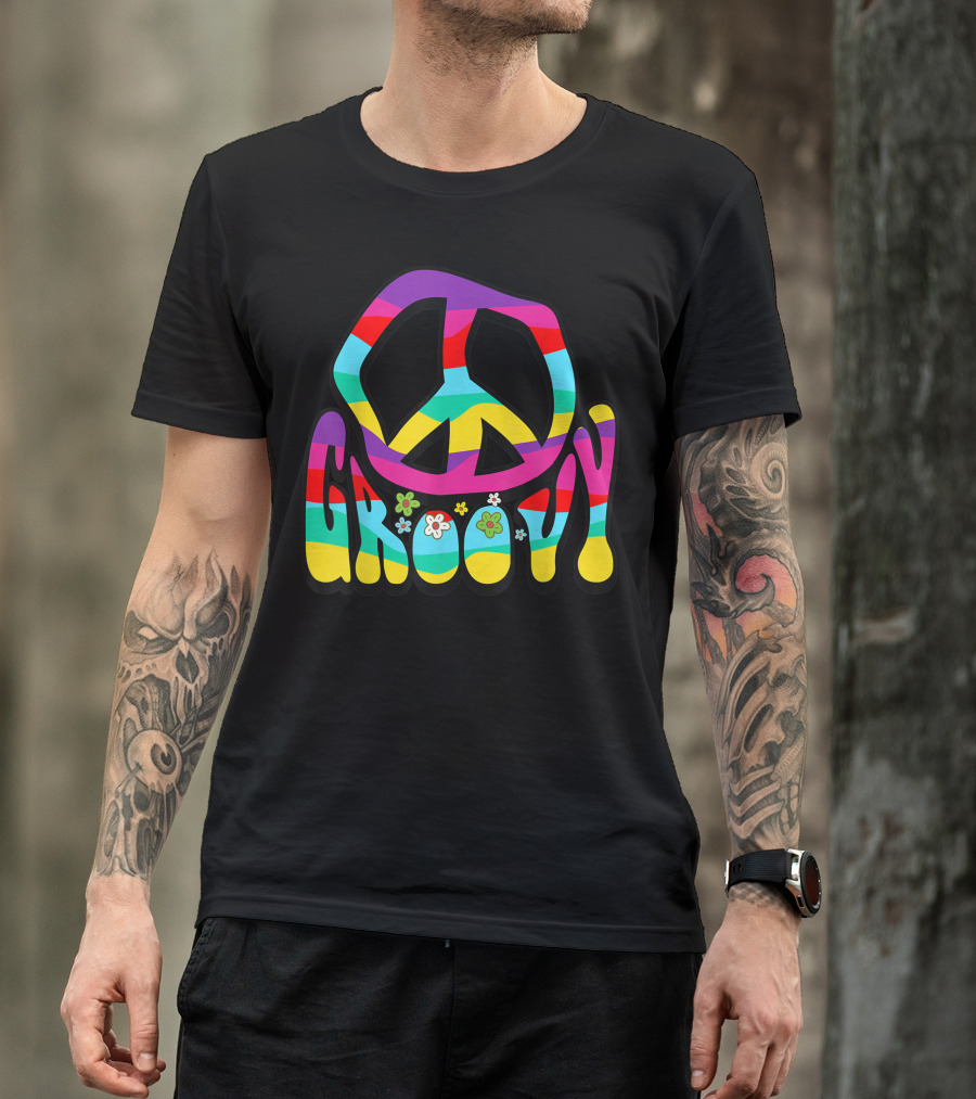 Groovy Hippie 60S 70S Peace Sign Symbol 1970S Flower Power Colorful Stripes And Flowers T-Shirt