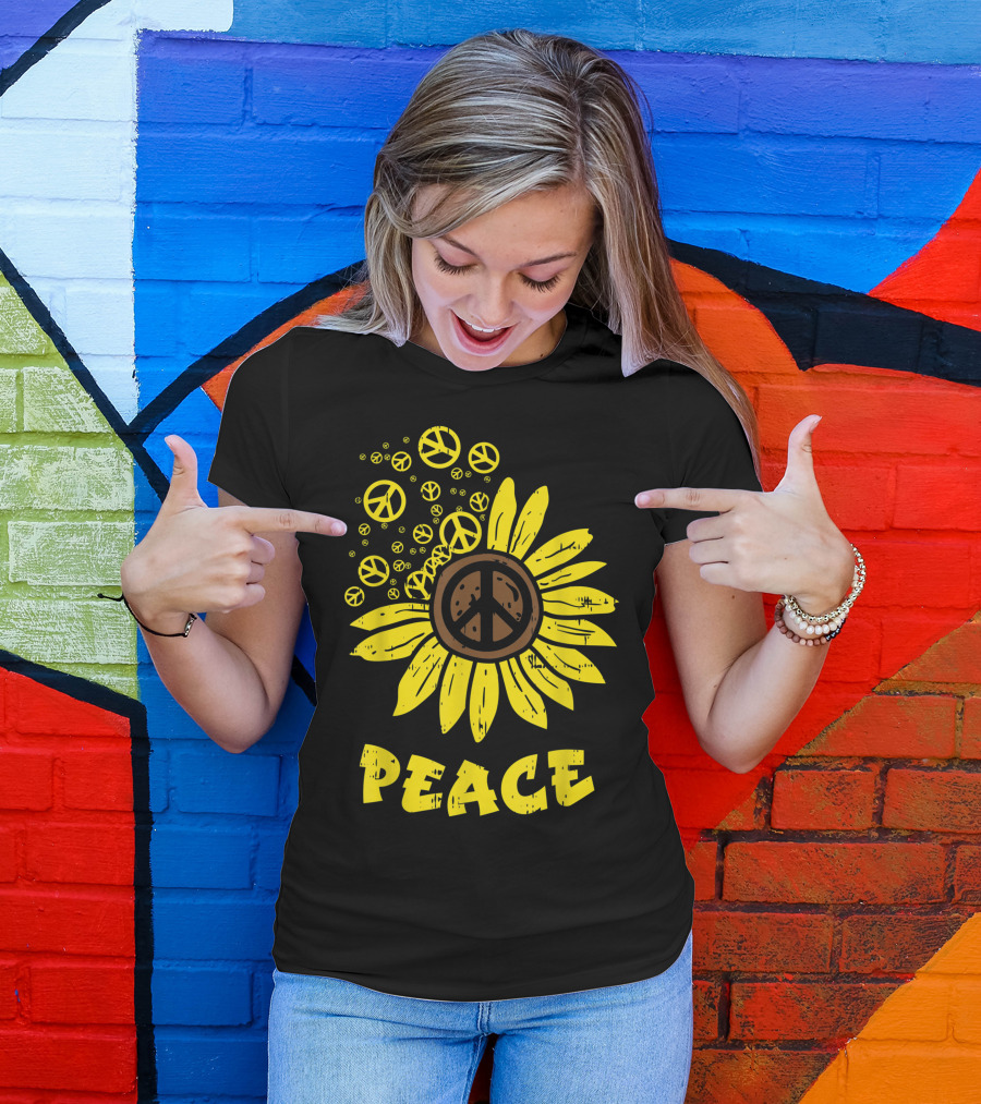 Sunflower Peace Symbol Hippie Vintage Floral Burst Hippy T-Shirt